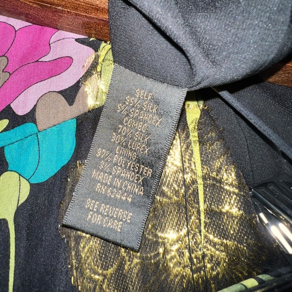 Nicole Miller silk knee-lenght dress. Size:S. Color: black/metallik - Picture 6 of 12